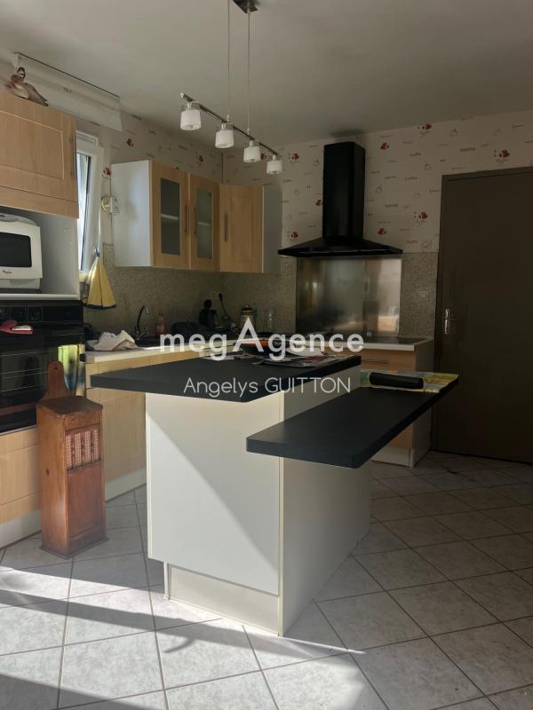 Pavillon - 140 m² - 6 pièces