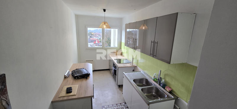 Appartement - 57 m² - 2 pièces