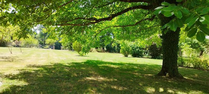 Maison - 240 m² - 10 pièces