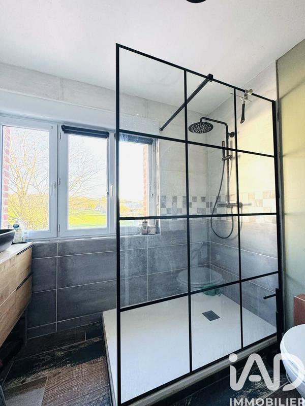 Maison - 110 m² - 7 pièces