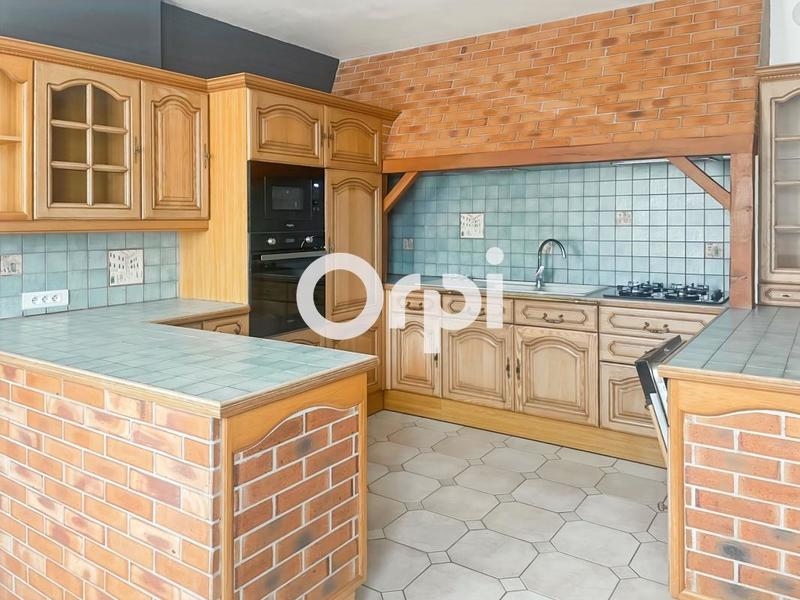 Maison - 170 m² - 5 pièces