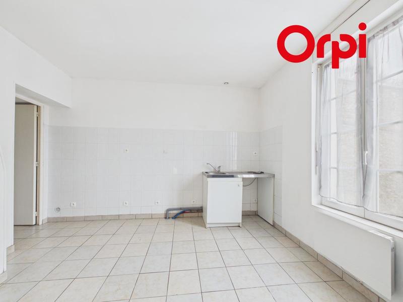 Immeuble - 151 m² - 7 pièces