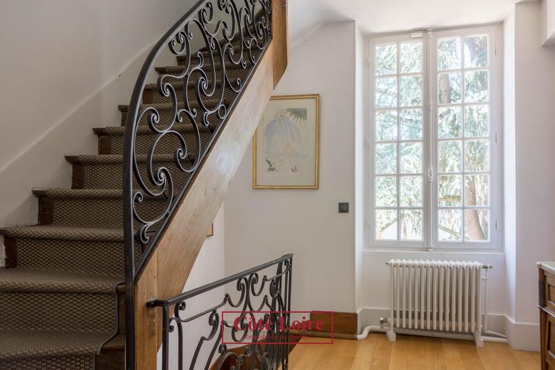 Maison ancienne - 287 m² - 8 pièces