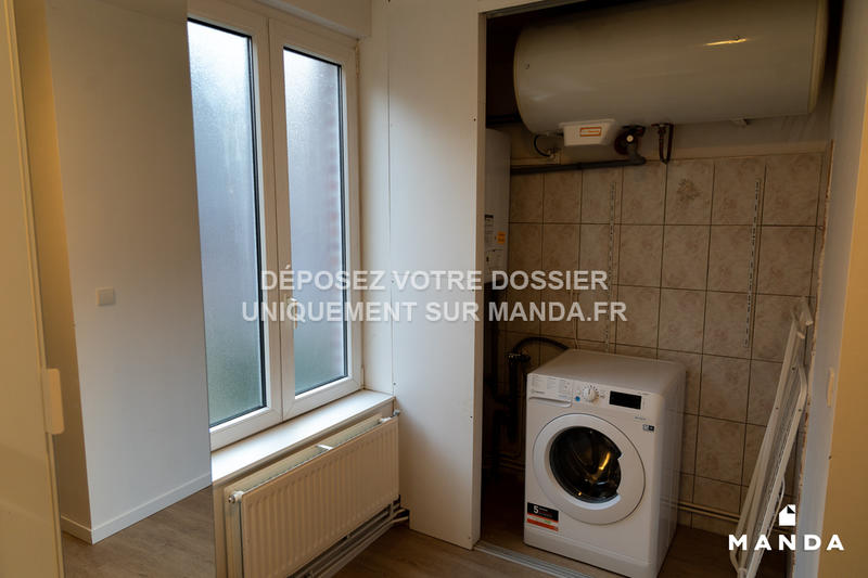 Chambre - 11 m² - 5 pièces