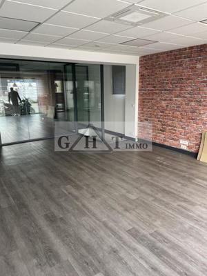 Local commercial - 173 m²