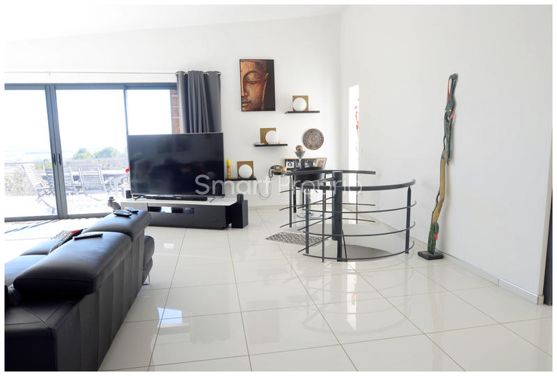 Villa - 240 m² - 9 pièces