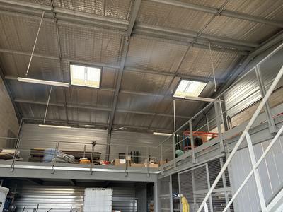 Local commercial - 280 m²