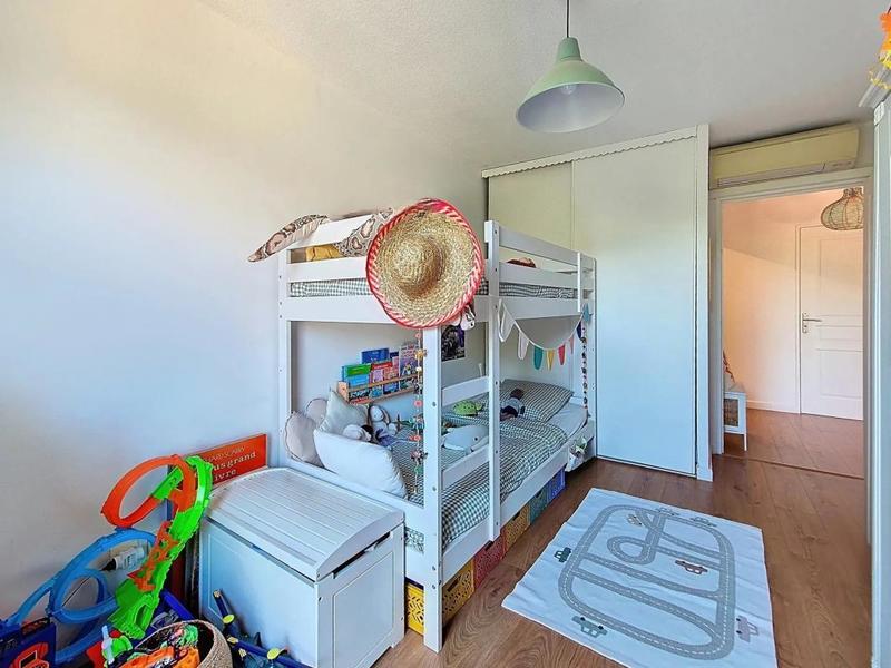 Appartement - 70 m² - 3 pièces