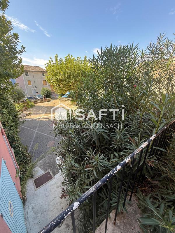 Maison - 185 m² - 8 pièces