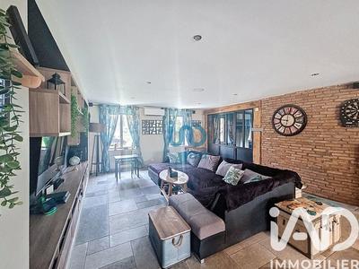 Maison - 243 m² - 7 pièces