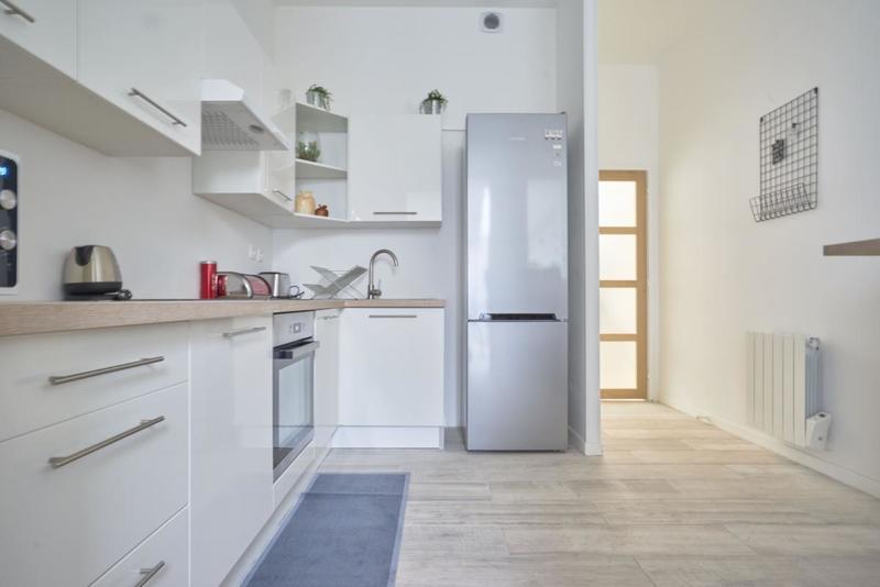 Maison - 99 m² - 6 pièces