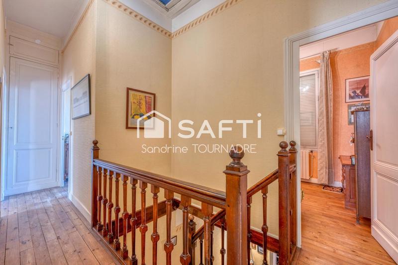 Maison - 92 m² - 5 pièces