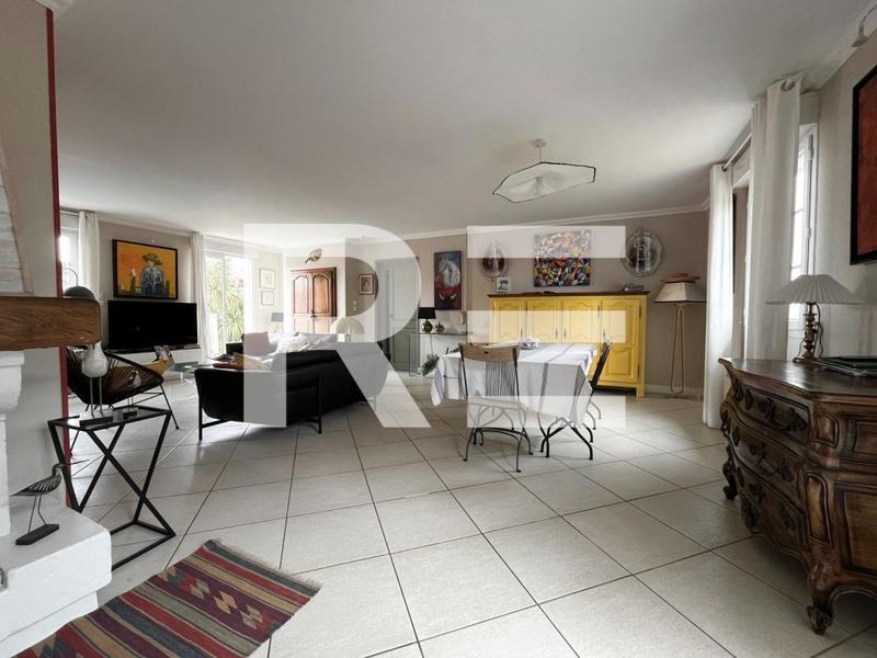 Maison - 137 m² - 4 pièces