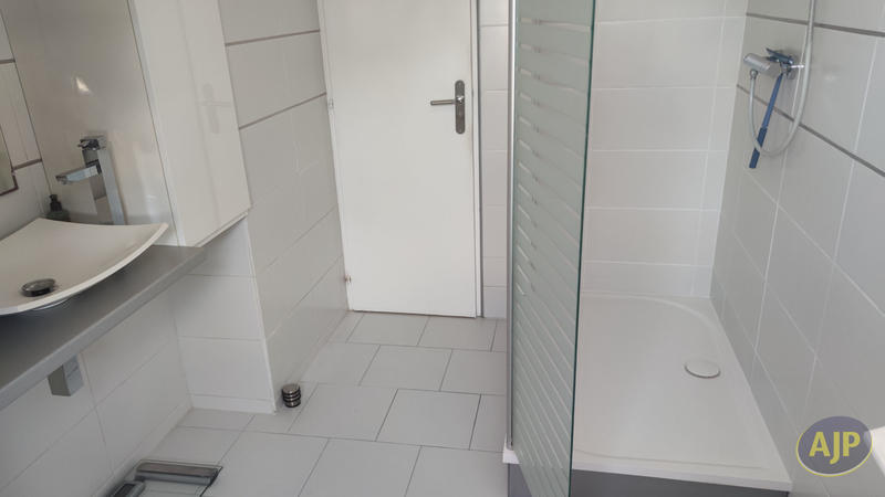 Maison - 111 m² - 5 pièces