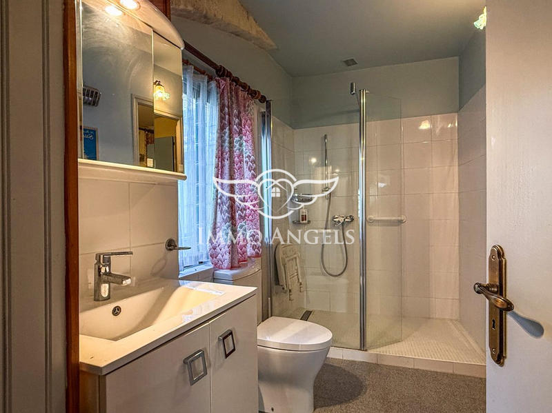 Appartement - 129 m² - 3 pièces