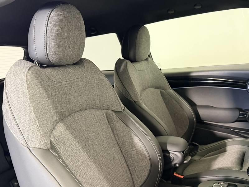 Mini Mini Hatch 3 Portes Cooper se 184 ch Essential