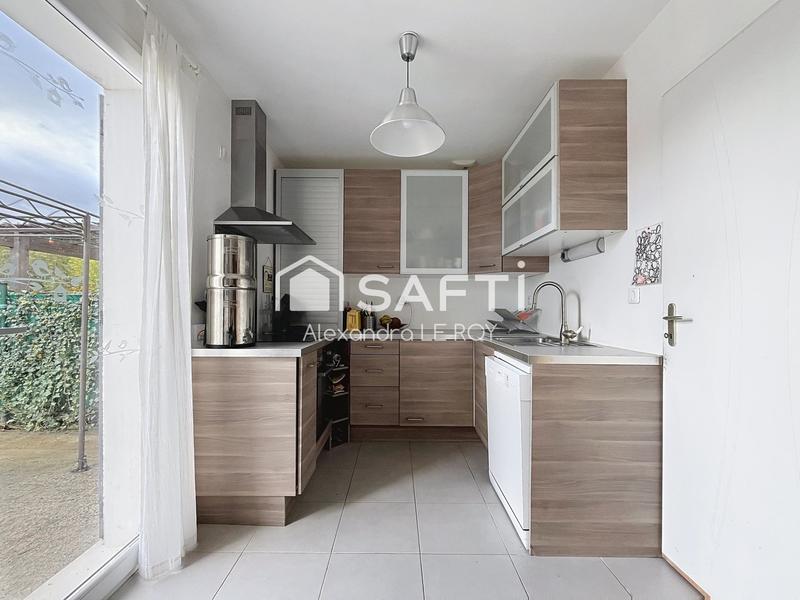 Maison - 90 m² - 4 pièces