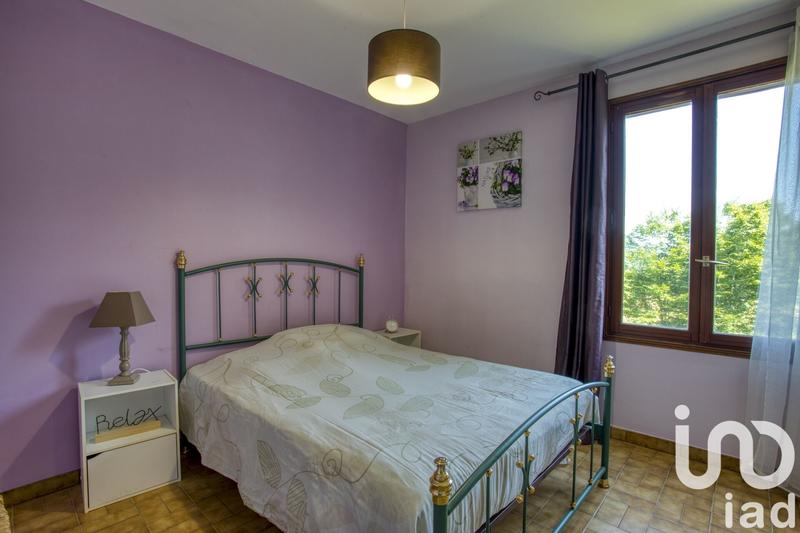 Maison - 200 m² - 5 pièces