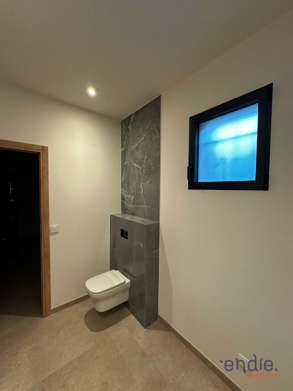 Maison - 154 m² - 4 pièces