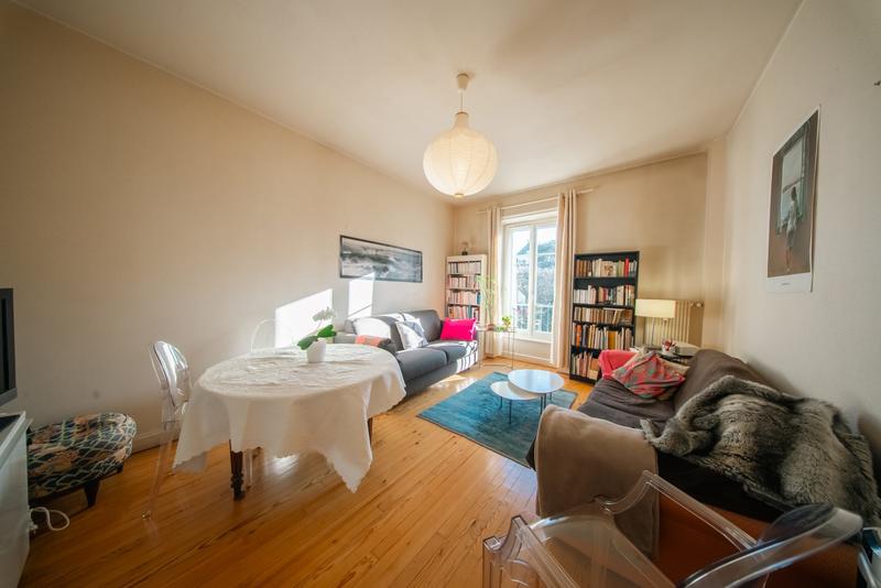 Appartement - 70 m² - 3 pièces