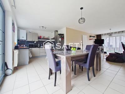 Maison - 104 m² - 6 pièces