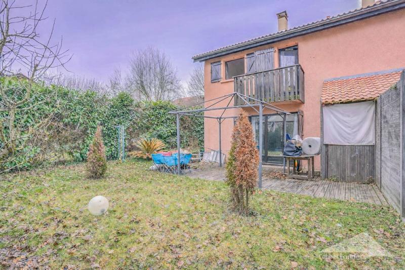 Maison - 101 m² - 5 pièces