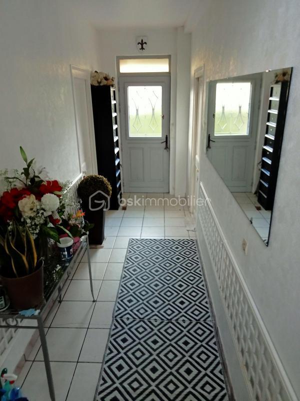 Propriété - 190 m² - 12 pièces