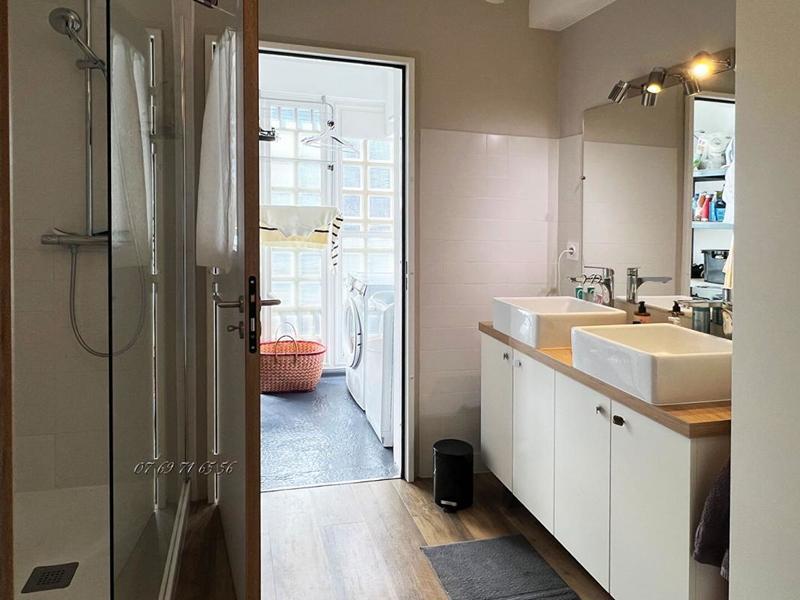 Appartement - 98 m² - 4 pièces