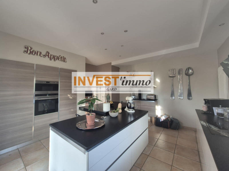 Villa - 176 m² - 6 pièces