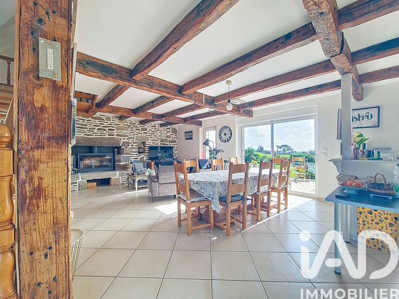 Maison - 143 m² - 5 pièces
