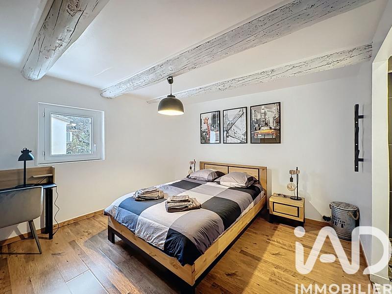 Appartement - 97 m² - 4 pièces