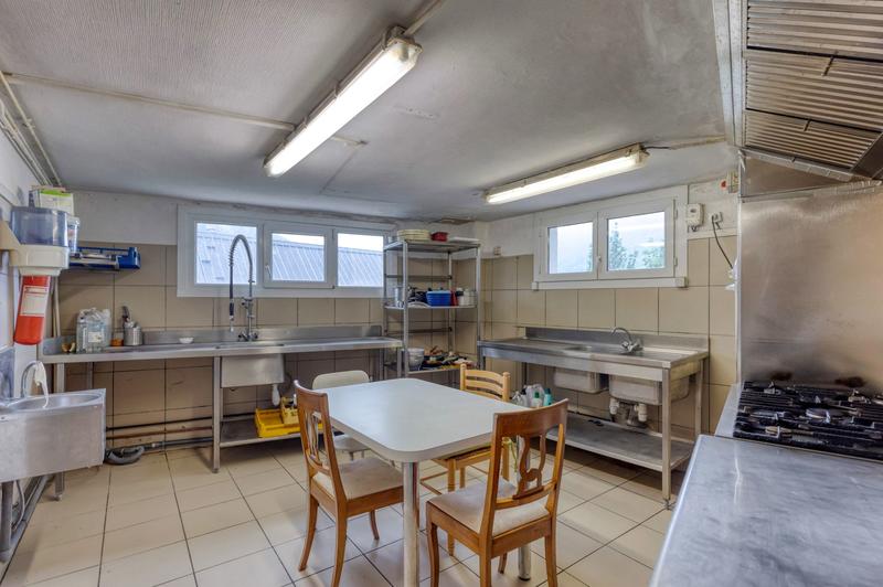 Maison - 191 m² - 6 pièces