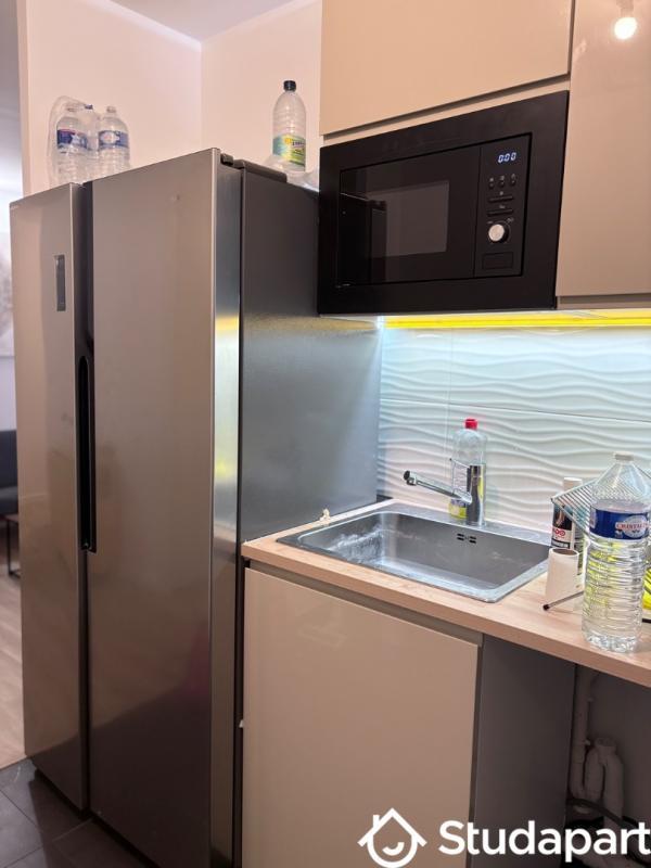 Chambre - 9 m² - 1 pièce