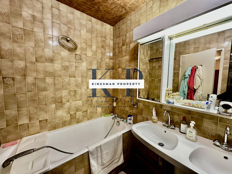 Appartement - 79 m² - 3 pièces