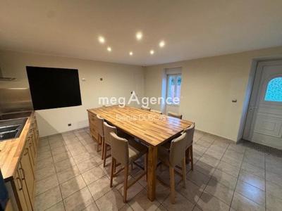 Maison en pierre - 140 m² - 7 pièces