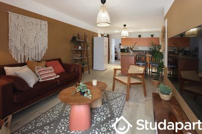 Chambre - 11 m² - 1 pièce