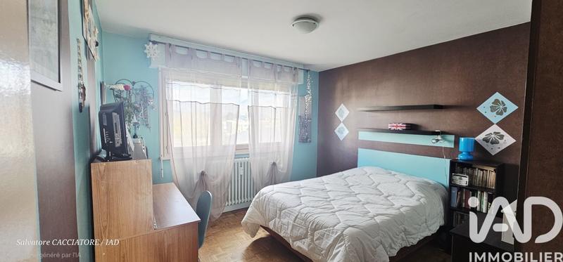 Appartement - 84 m² - 4 pièces