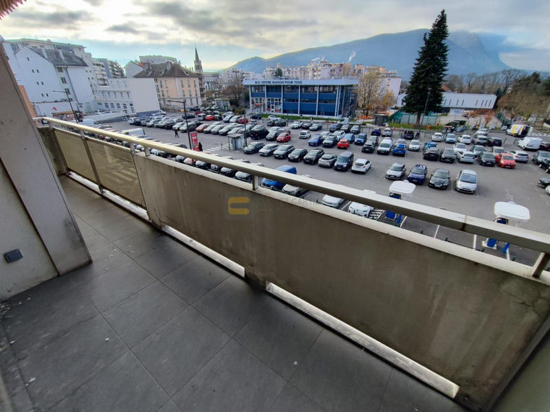 Appartement - 87 m² - 3 pièces