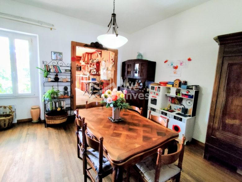 Appartement - 220 m² - 3 pièces