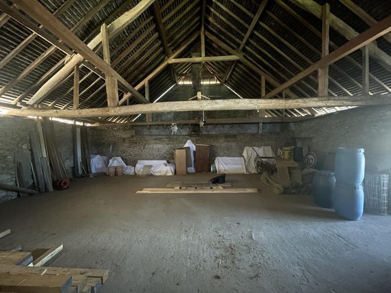 Grange - 252 m² - 3 pièces