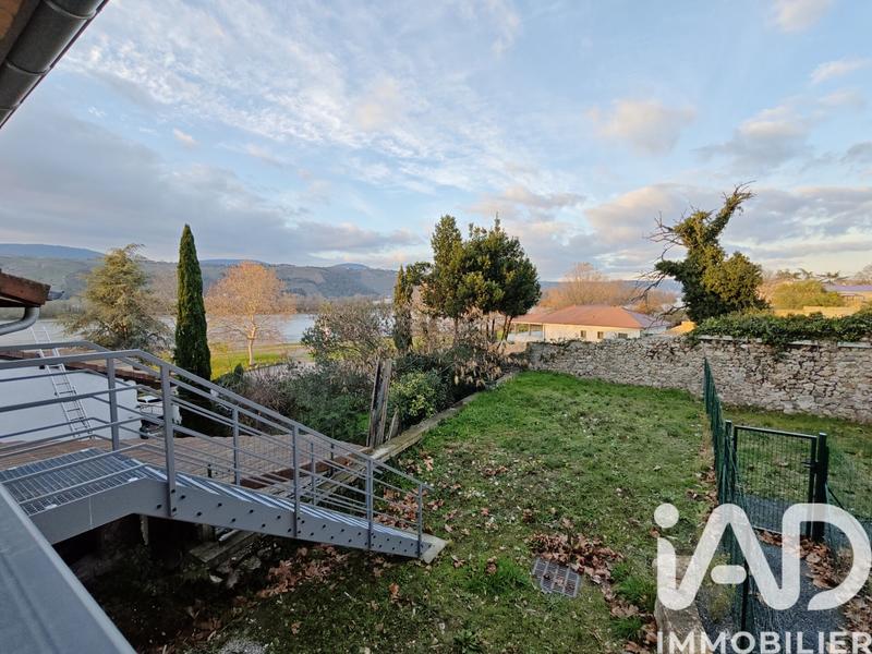 Maison - 91 m² - 4 pièces