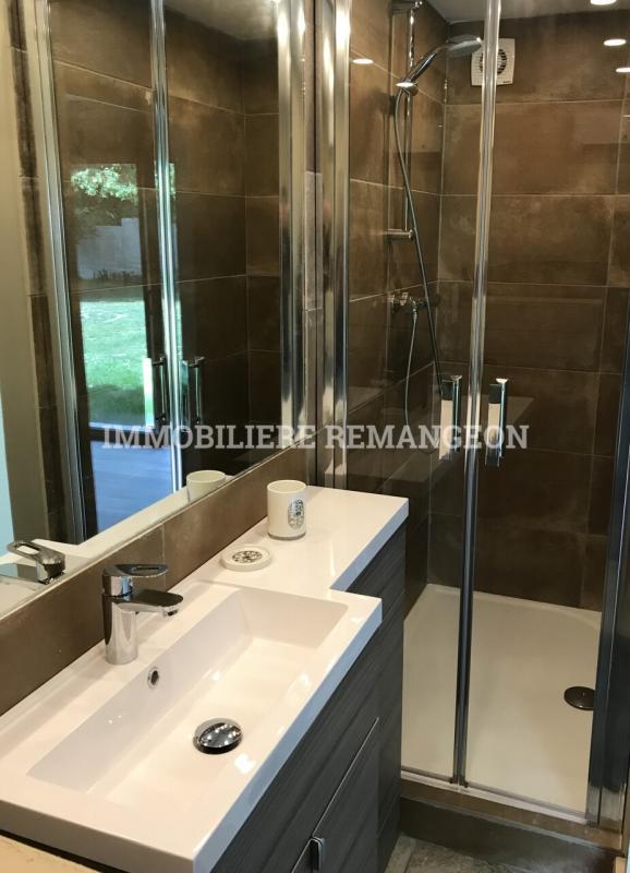 Demeure - 335 m² - 12 pièces