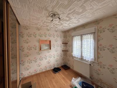 Maison - 98 m² - 4 pièces