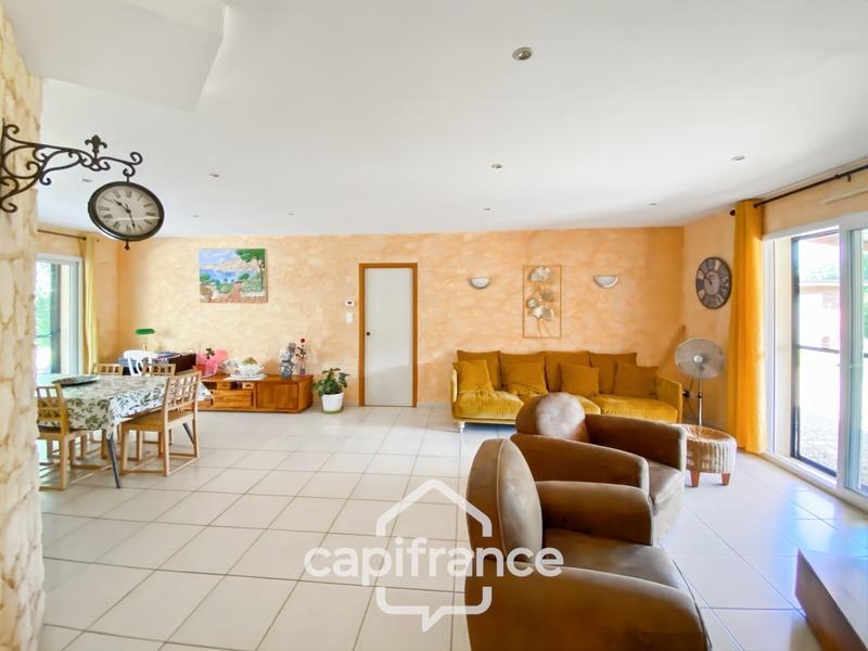 Maison - 125 m² - 5 pièces