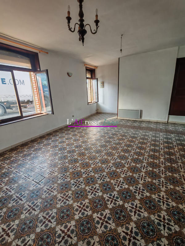 Maison traditionnelle - 102 m² - 4 pièces