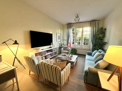 Maison traditionnelle - 122 m² - 5 pièces