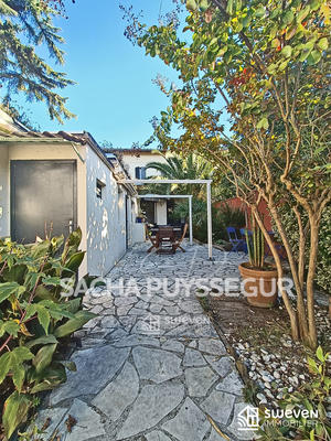 Maison ancienne - 212 m² - 9 pièces