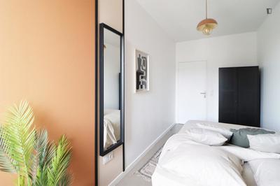 Chambre - 11 m² - 4 pièces