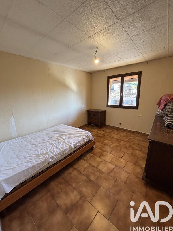 Maison - 153 m² - 9 pièces