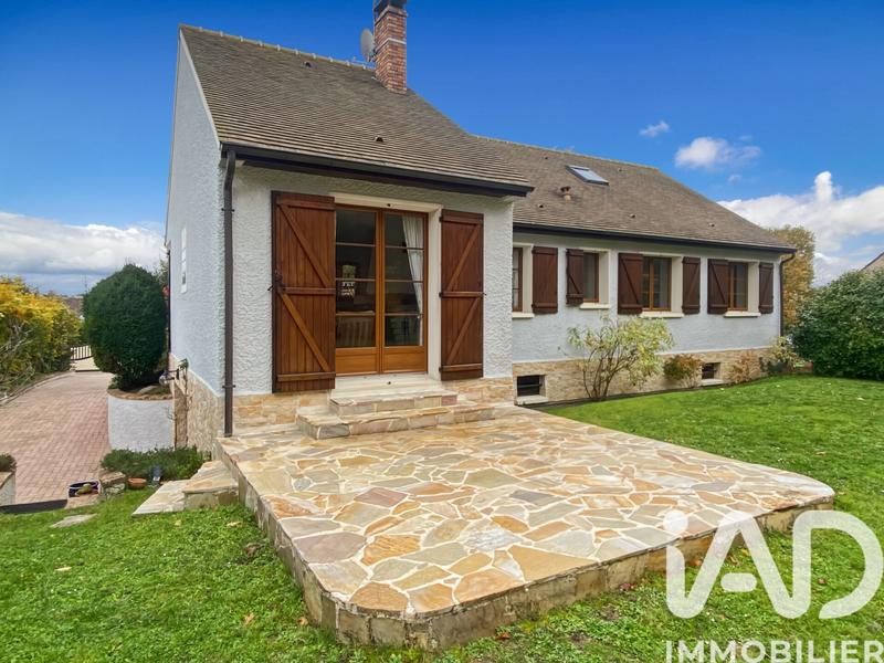 Maison - 141 m² - 6 pièces